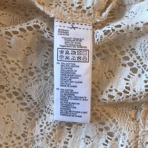 Forever 21 Lace Top Size XL - Picture 5 of 5